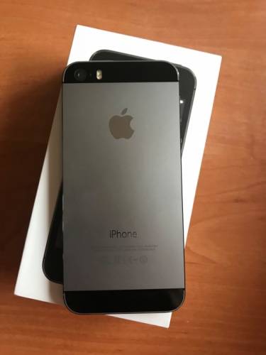 Продам iPhone 5s 16 Gb