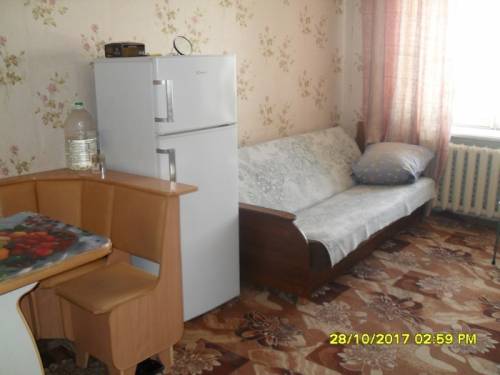 Продам комнату  в общежитии в блоке на 3х хозяев г.Южноуральск Челябинская обл.