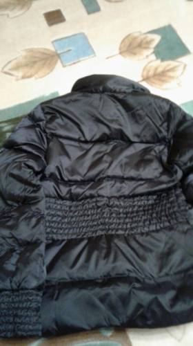Продам зимнюю куртку б.у. cristina effe