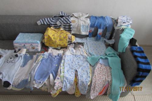 Полный комплект одежды для малыша