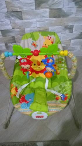 Детское кресло-качалка Fisher-Price