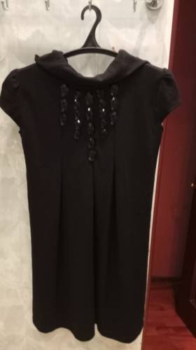 Продам чёрное платье,  размер 46-48