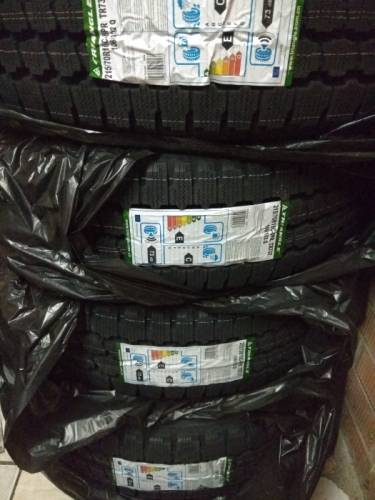 Новая резина 215/70/R16c8LТ R15 R14