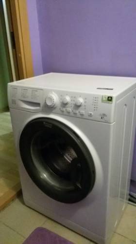 Стиральная машина Hotpoint ariston