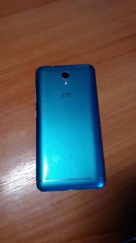 Телефон ZTE blade a 510 на запчасти.