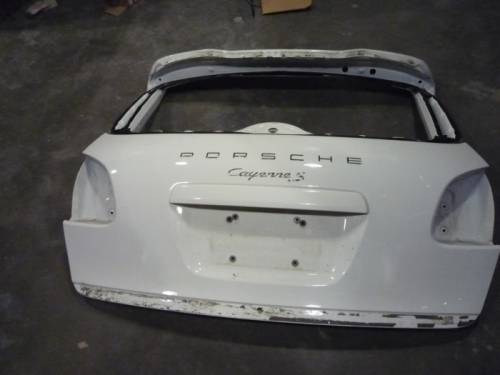Дверь багажника Porsche Cayenne