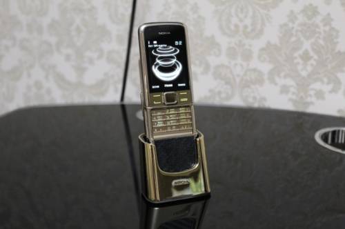 Продаю Nokia 8800 Gold Arte