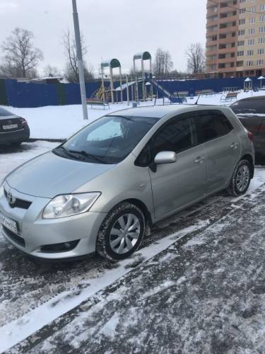  › Модель ­ Toyota Auris