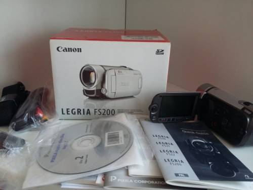 Canon fs200 видеокамера