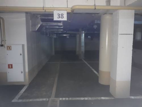 Продам машиноместо в охраняемом подземном паркинге