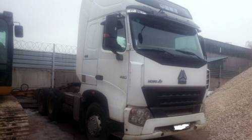 Продам Тягач howo 6X4 ZZ4327S3247C