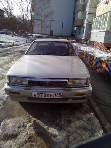  › Модель ­ Nissan Laurel