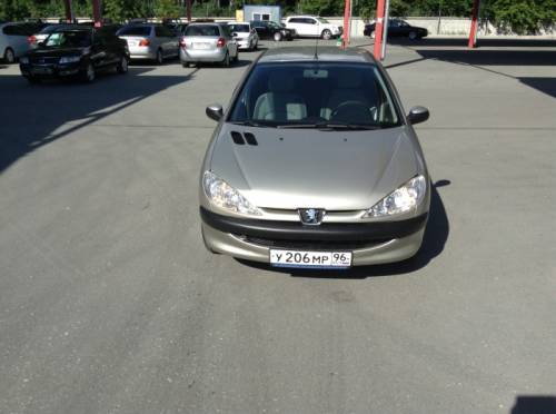  › Модель ­ Peugeot 206 