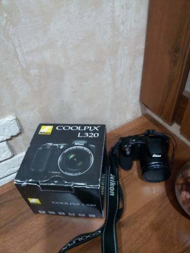 Фотоаппарат Nikon CoolPix L320
