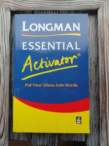 Продам словарь Longman Essential Activator. 