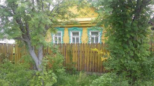 Продаётся дом с землёй в пос.Восход Ковровского района.