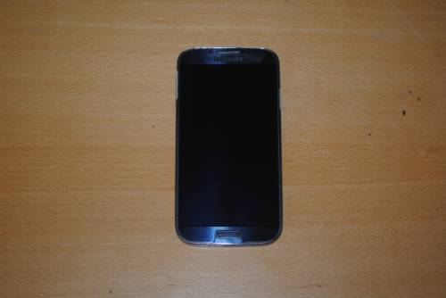 Продаю телефон Samsung galaxy s4