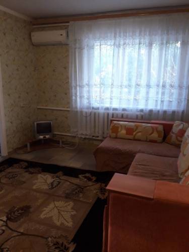 Сдам 3 комнатную квартиру по улице Енисейская р-н Героев Сталинграда 23000 рубле