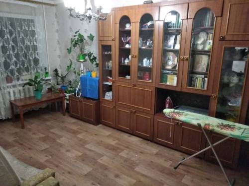 Сдам 2 комнатную квартиру по улице Маршала Жукова с хорошим ремонтом 25000 рубле