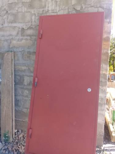 Дверь металич с коробкой