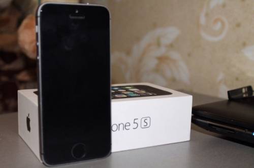 смартфон Apple iPhone 5s 16Gb