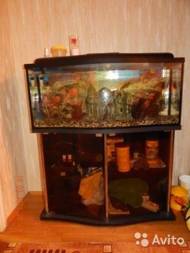 Продам аквариум на 100 литров