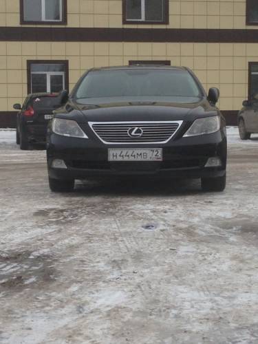  › Модель ­ Lexus LS460