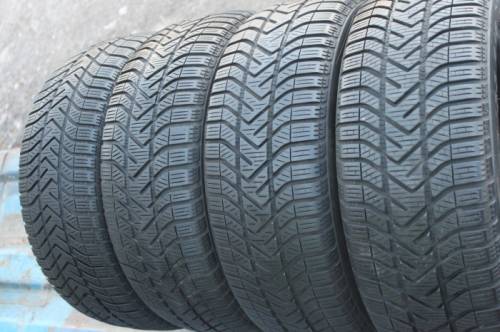 245/45 R18 Pirelli Winter Sottozero 3