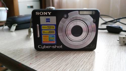 Продам фотоаппарат Sony Cyber-shot