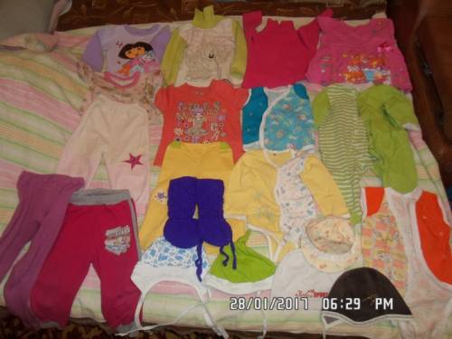 Разнообразие детской одежды с девочки от 0-3