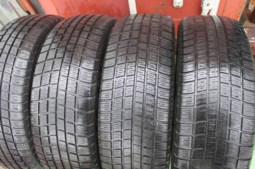 235/65 R17 Michelin Latitude Alpin