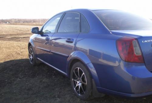  › Модель ­ Chevrolet Lacetti