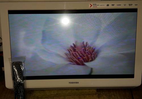 LED TV  Toshiba 26* c dvd продаю