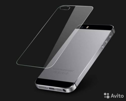 Заднее защитное стекло на iPhone 5/5s