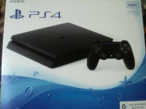 Продам ps4 срочно