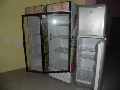 холодильник витринный,  бытовой, конфетница