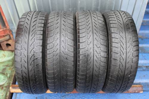 215/55 R16 Hankook Ice Bear W300