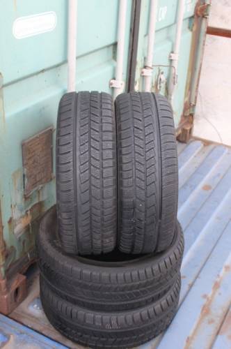 215/60 R16 Avon Ice Touring ST