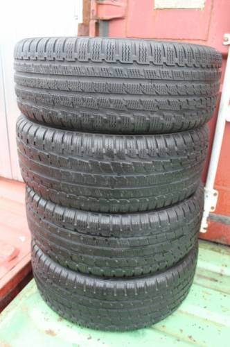 215/45 R17 Pirelli Winter 210 Sottozero 2