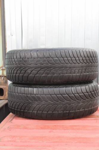 215/60 R16 Bridgestone Blizzak LM30