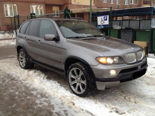  › Модель ­ BMW X5