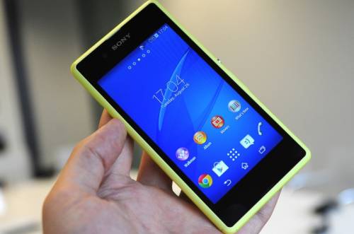 Телефон Sony Xperia E3