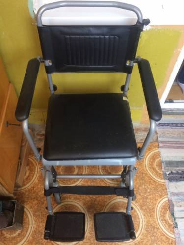 Продам инвалидное кресло 