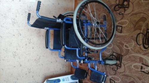инвалидная  коляска 