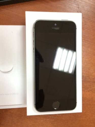 iPhone 5s Space Gray