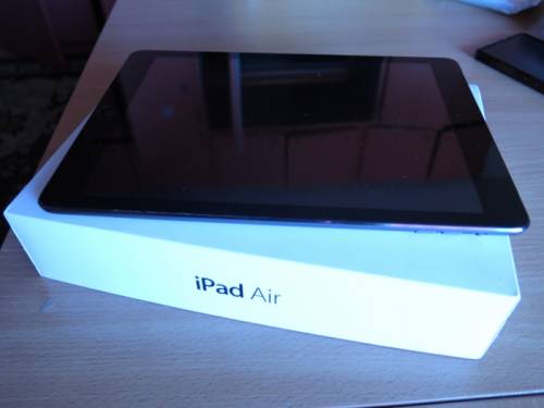 iPad Air 64GB Space Gray