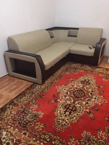 Продам диван почти новый 