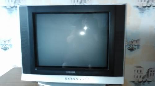 Продам телевизор “Samsyng“