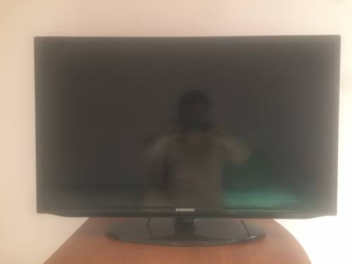 Продам ЖК телевизор Samsung