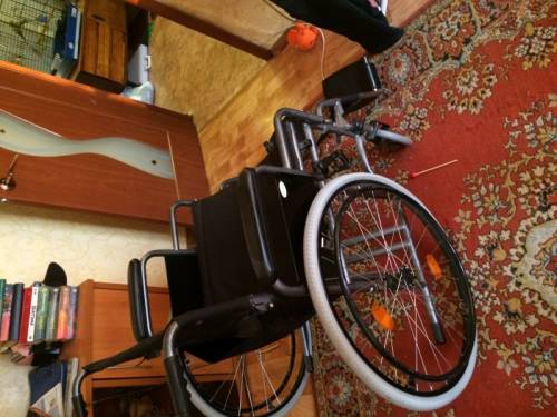 Инвалидное кресло раскладное для полного человека